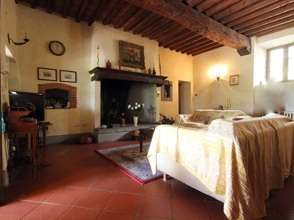 Farmhouse for sale