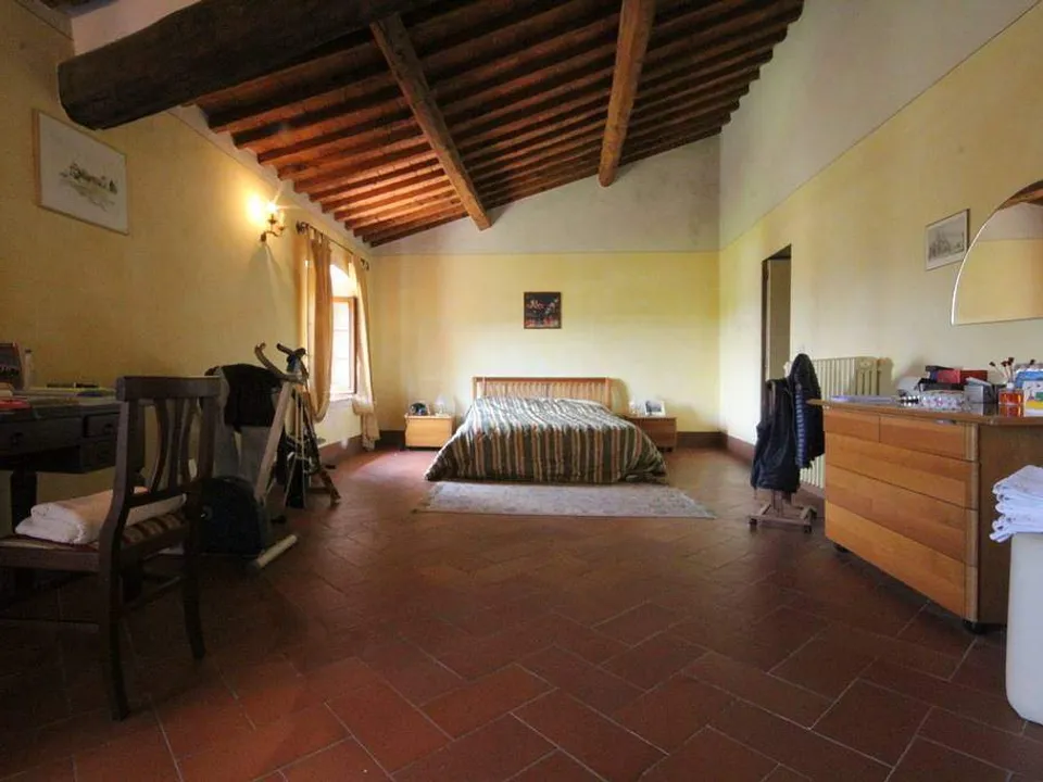 Farmhouse for sale