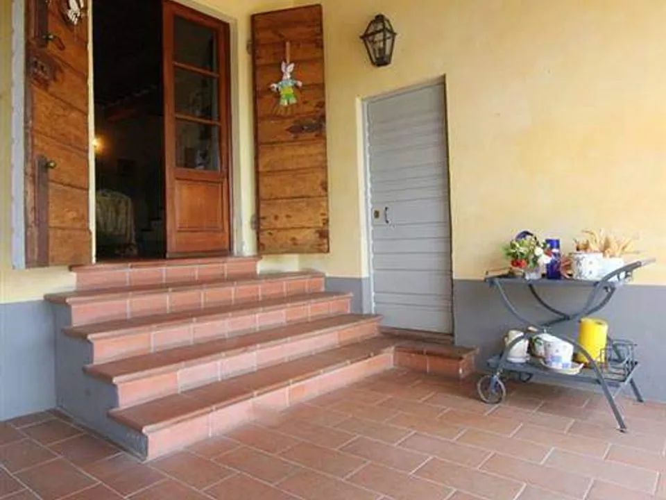 Farmhouse for sale