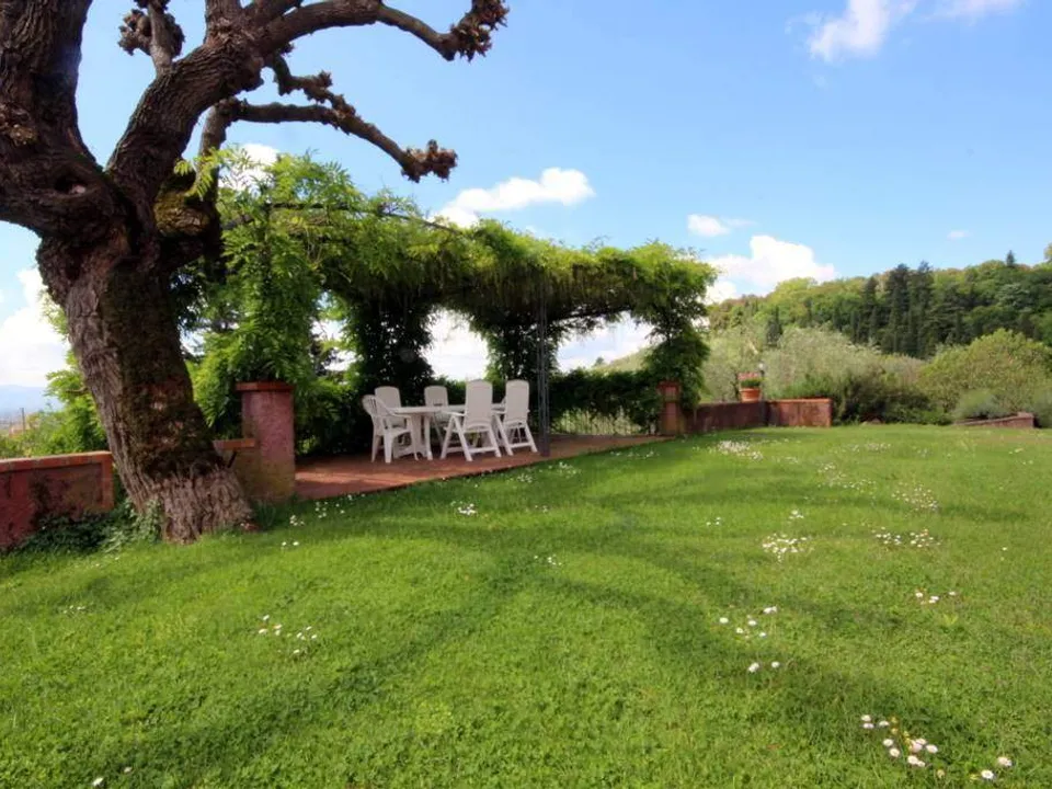 Farmhouse for sale