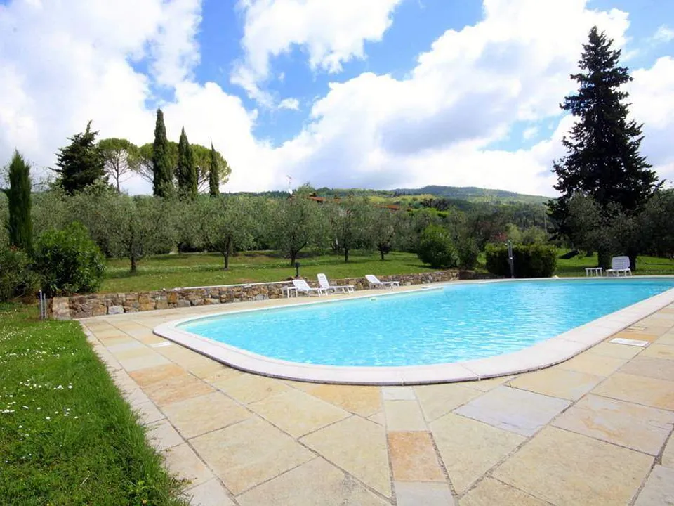 Farmhouse for sale