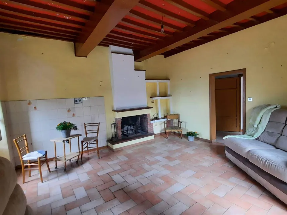 House in Sommocolonia with a view of Barga and valley to the Apuane Alps for sale