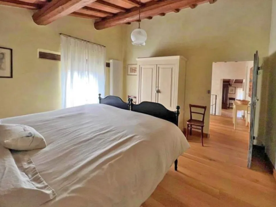 Beautiful farmhouse in Macerata Feltria for sale