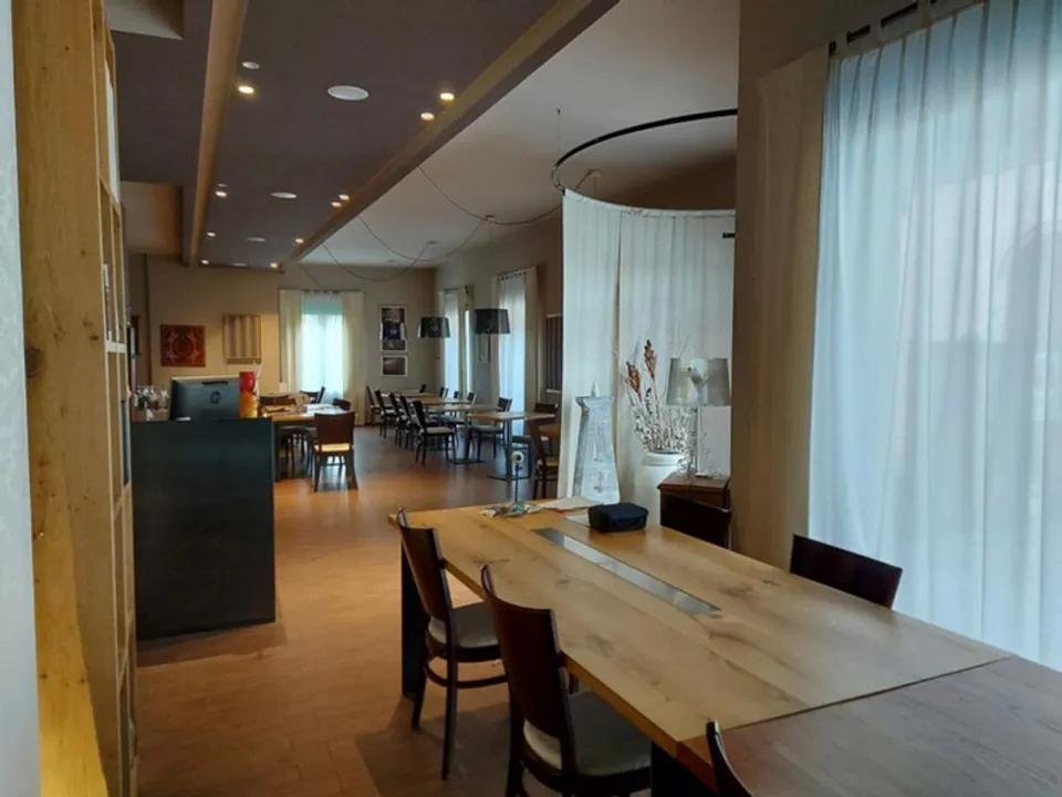 Merate commercial property for sale