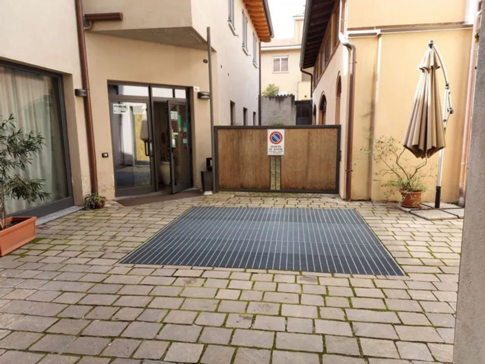 Merate commercial property for sale