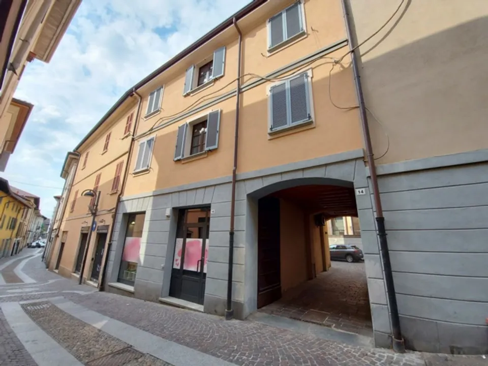 Merate commercial property for sale