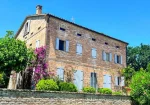 Wonderful stone villa of classic Italian architecture in Morro D’Alba for sale