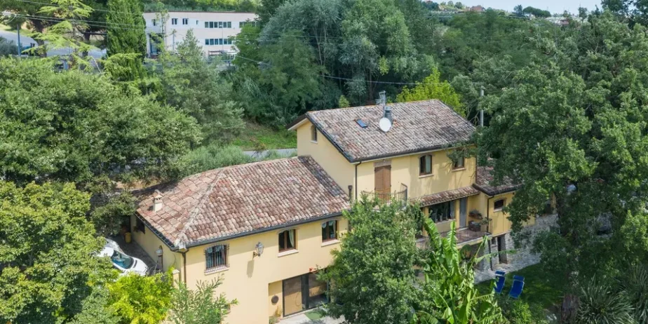 Splendid Villa in Montescudo for sale