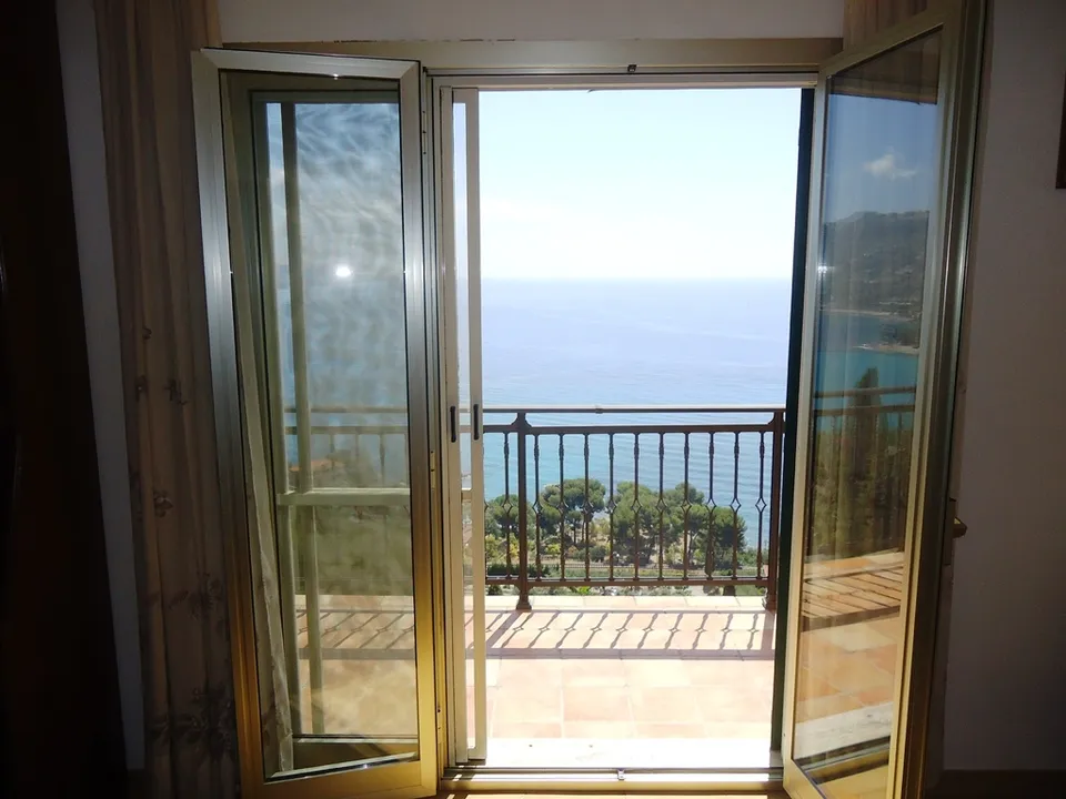 The wonderful apartment very near to the Cote d’Azur