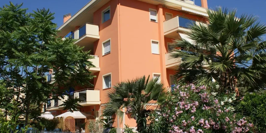 The property is in a beautiful location in San Benedetto Del Tronto.