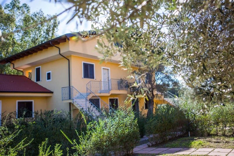 10 Beach Homes , one price