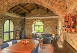 Stone farmhouse in Filattiera for sale