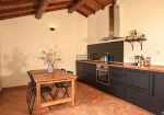 Stone farmhouse in Filattiera for sale