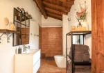 Stone farmhouse in Filattiera for sale