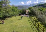 Stone farmhouse in Filattiera for sale