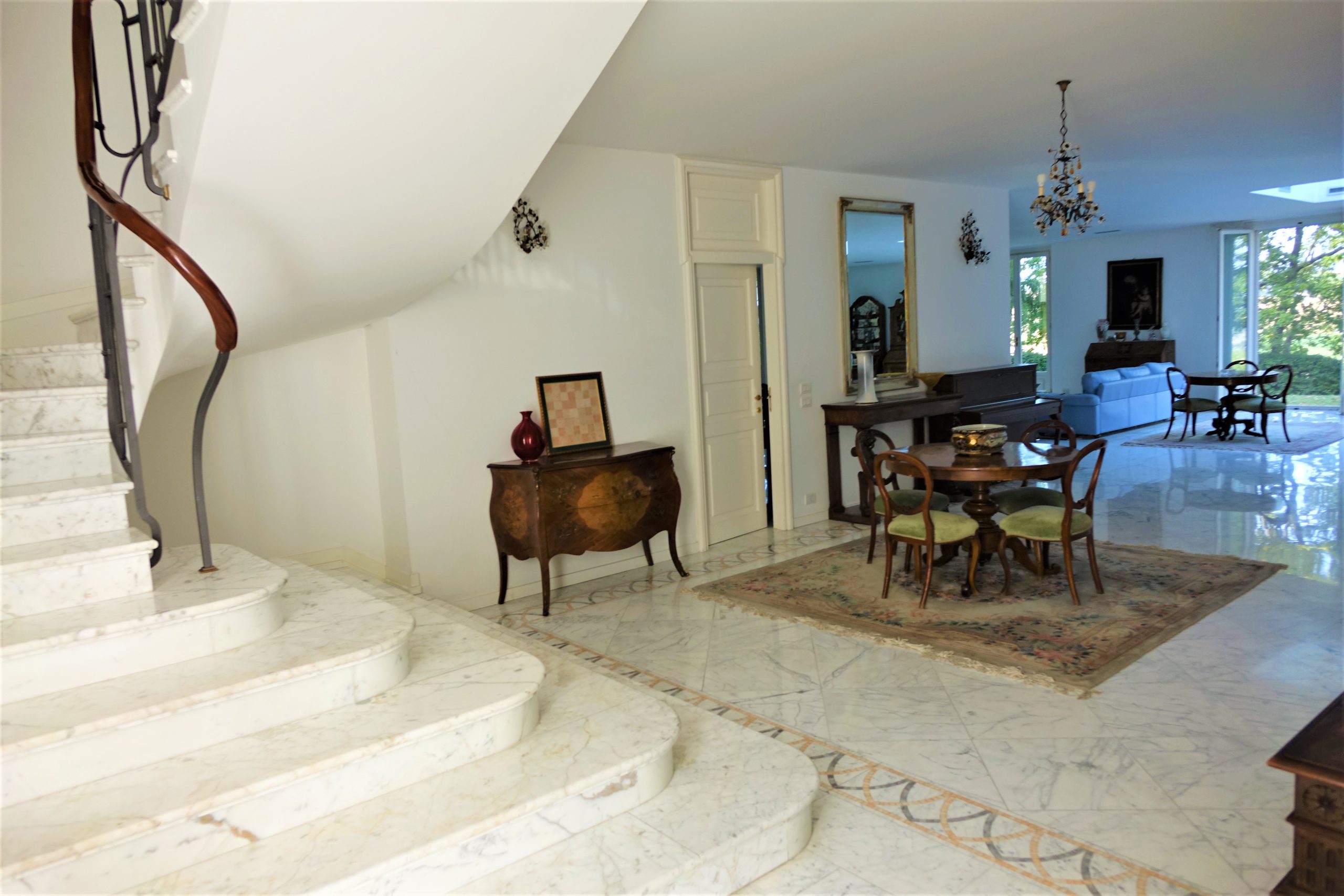Country House with olive grove in Marche, Macerata, Tolentino.