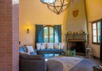 Beautiful tuscan style farmhouse with park and swimming pool in Peccioli