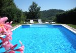 Farmhouse with dependance, land and swimming pool for sale in Amandola, Fermo, Marche