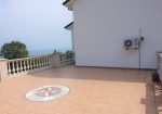 Beautiful villa with sea views, swimming pool, tennis court and 4000 m2 of park land all around in Senigallia, Ancona, Marche , Italia.