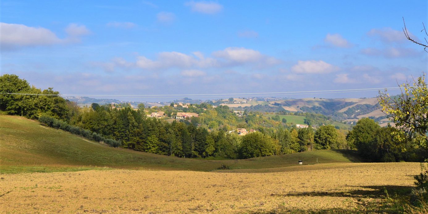 Casale Santa Maria , excellently restored for sale in Gualdo