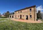 House ” Belvedere” with private land, partly buildable , for sale in Gualdo (Mc) Marche , Italy