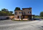 Farmhouse with adjoining land and storage accessory, for sale in Montappone, Fermo, Marche, Italy.