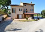 Farmhouse with adjoining land and storage accessory, for sale in Montappone, Fermo, Marche, Italy.