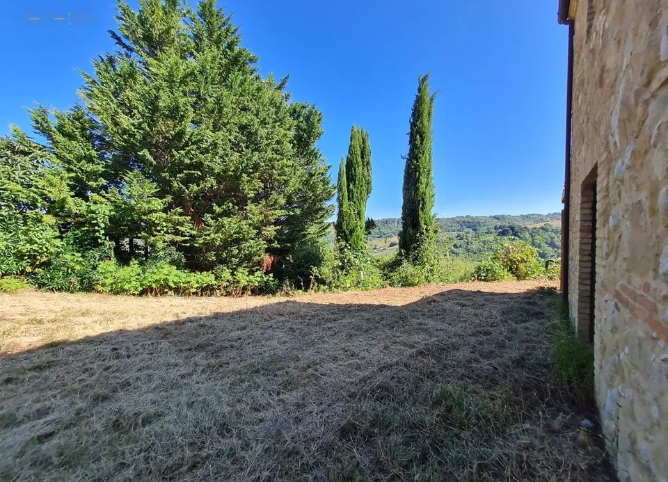 Beautiful farmhouse in Ripatransone, Ascoli Piceno of sale