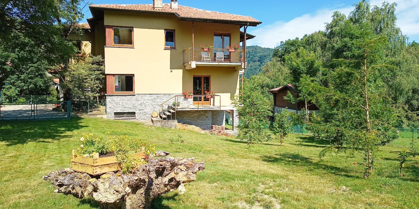 Mountain Villa Near Lake Maggiore, Single Family Home