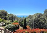 Villa free on four sides with garden and livorno sea view