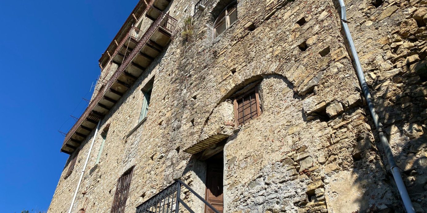 Old palace in Vibonati ( Salerno )