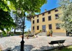 Villa with park and swimming pool Lucca