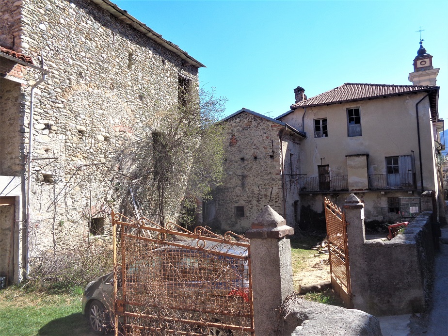 Period house with building land