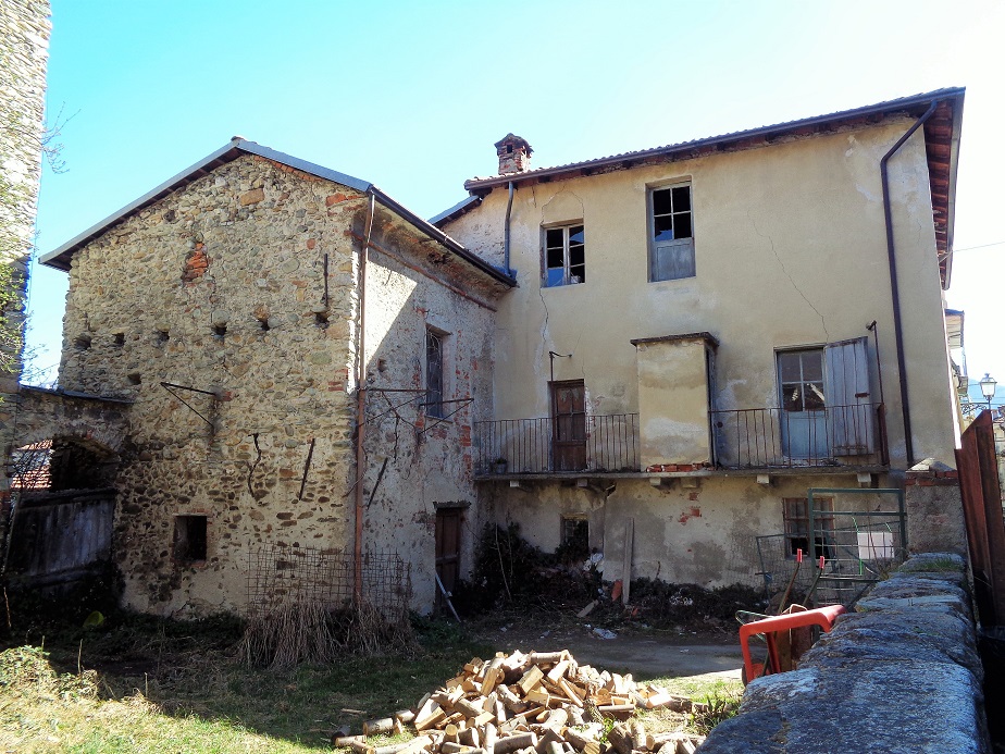 Period house with building land