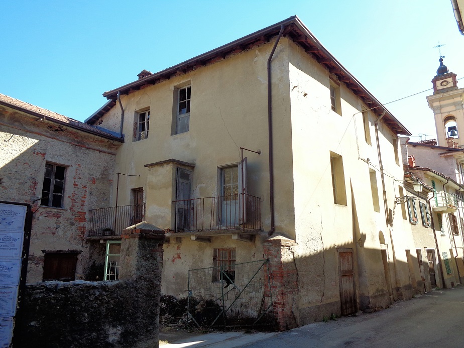 Period house with building land