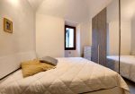 Large renovated apartment in Via Roma