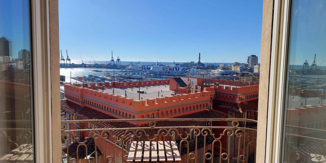 Sea Facing Apartment – Genoa, Liguria