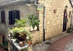 Beautiful stone house for sale in Veroli, Lazio region. Two homes for the price of one, renovated and partially furnished.