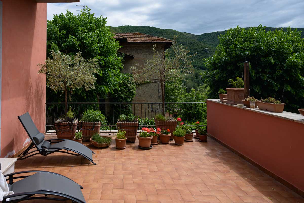 Your Italian Dream Awaits: Invest in a Thriving B&B in Umbria, Casa Lilla.