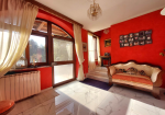 Villa with privare garden and small pool