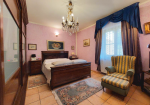 Villa with privare garden and small pool