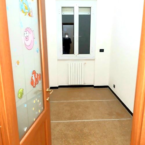 Sunny Three-Room Apartment in Rapallo, S. Maria