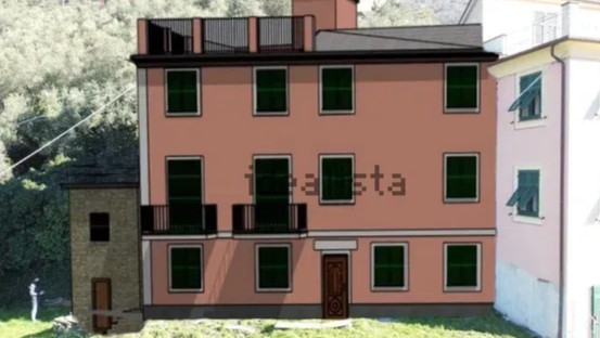Rustic house with approved renovation project into three apartments in Cogorno, Lavagna