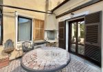 Prestigious historic detached house for sale in Vado