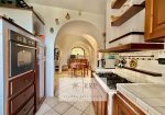 Prestigious historic detached house for sale in Vado