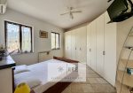Prestigious historic detached house for sale in Vado