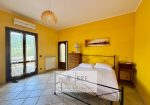 Prestigious historic detached house for sale in Vado