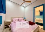 Spectacular villa in Golf Club in Garlenda with Swimmingpool
