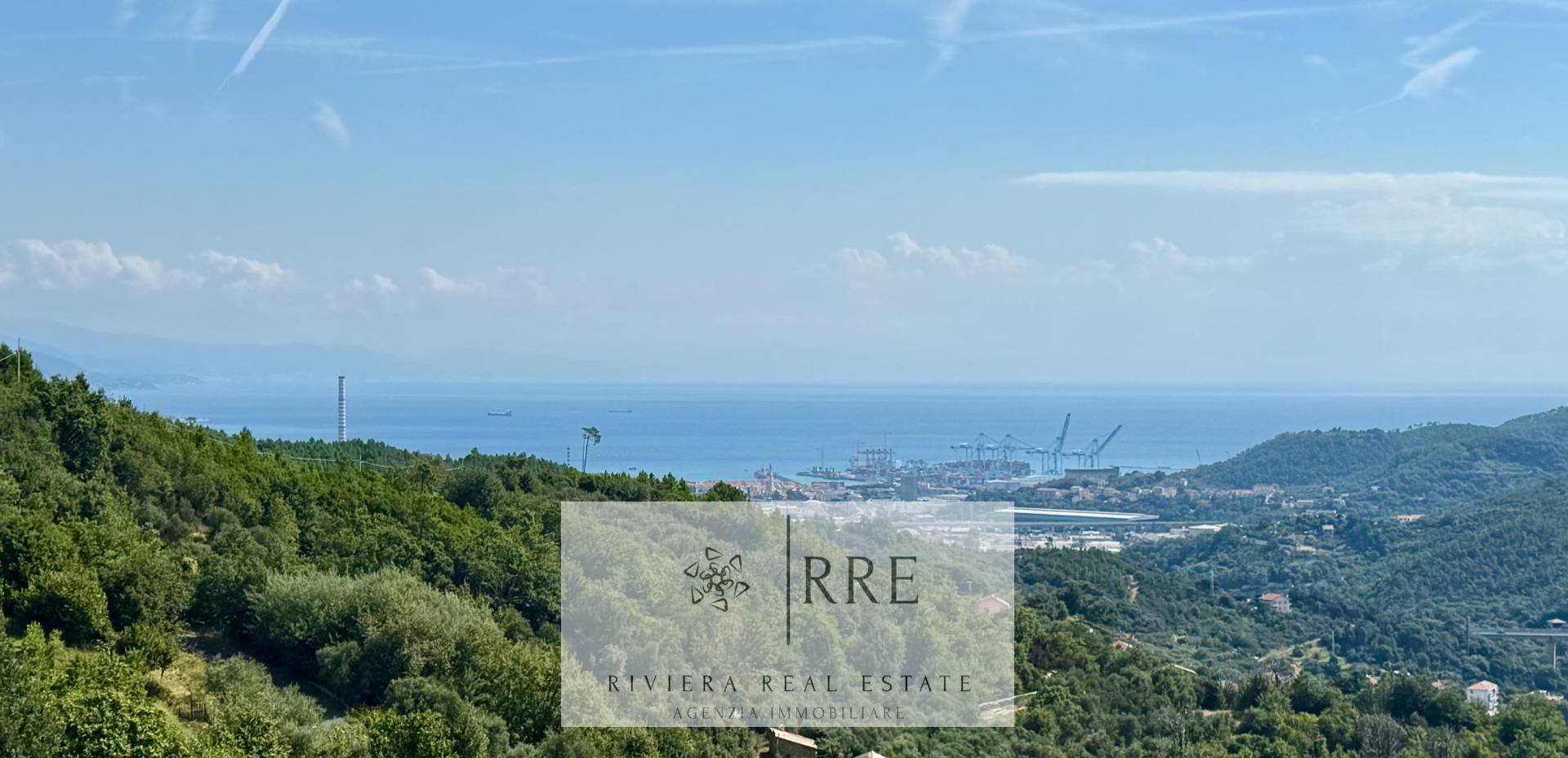 Prestigious historic detached house for sale in Vado