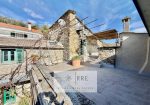 Semi-detached house with terrace overlooking the valley in Aquila d’Arroscia